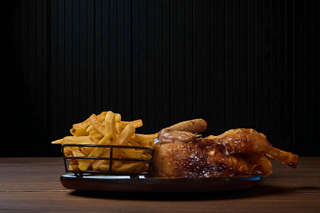 Producto 1/4 de Pollo + 1/4 kilo de Papas Fritas