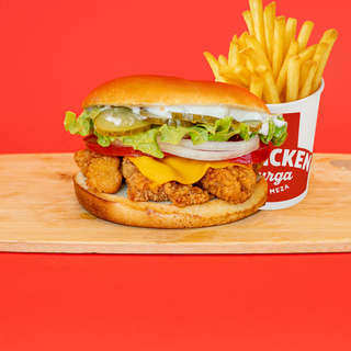 Producto Classic Chiken con papas fritas