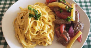 Producto Tallarín a la huancaína con lomo saltado