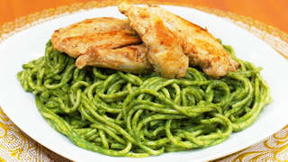 Producto Tallarin al pesto con pollo a la plancha