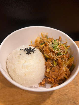 Producto Jeyuk Con Arroz 1 Porción