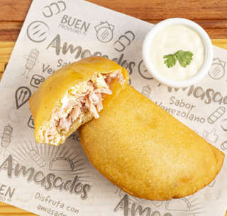 Producto Empanada Jamón y Queso